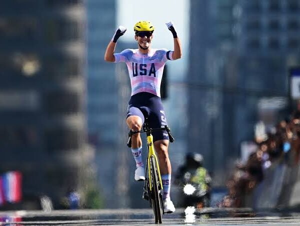 Exhibición en Mont-Royal: Ashlin Barry se corona Campeón del Mundo Sub-23 tras una cabalgada en solitario